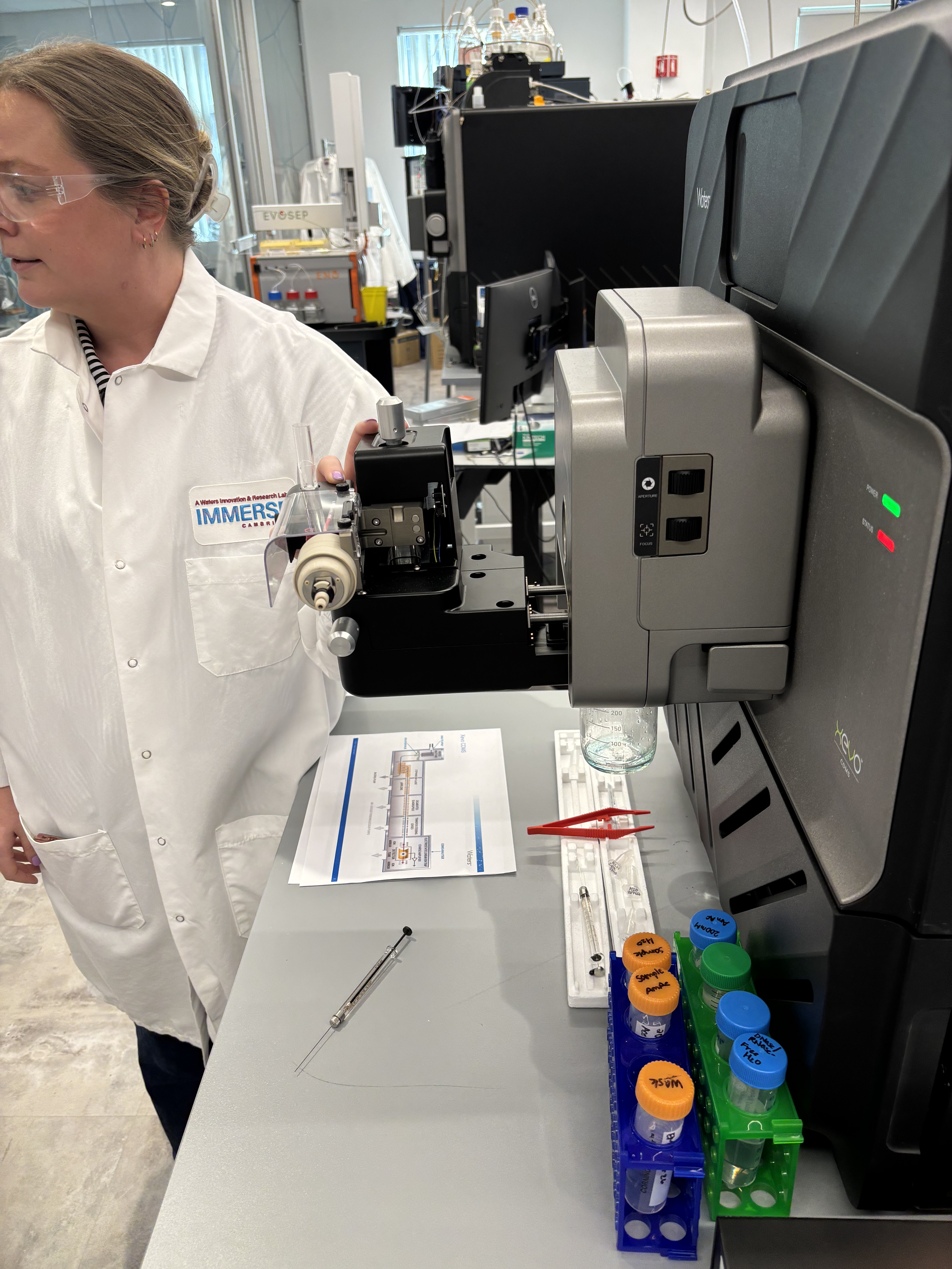 Waters lab photo 2