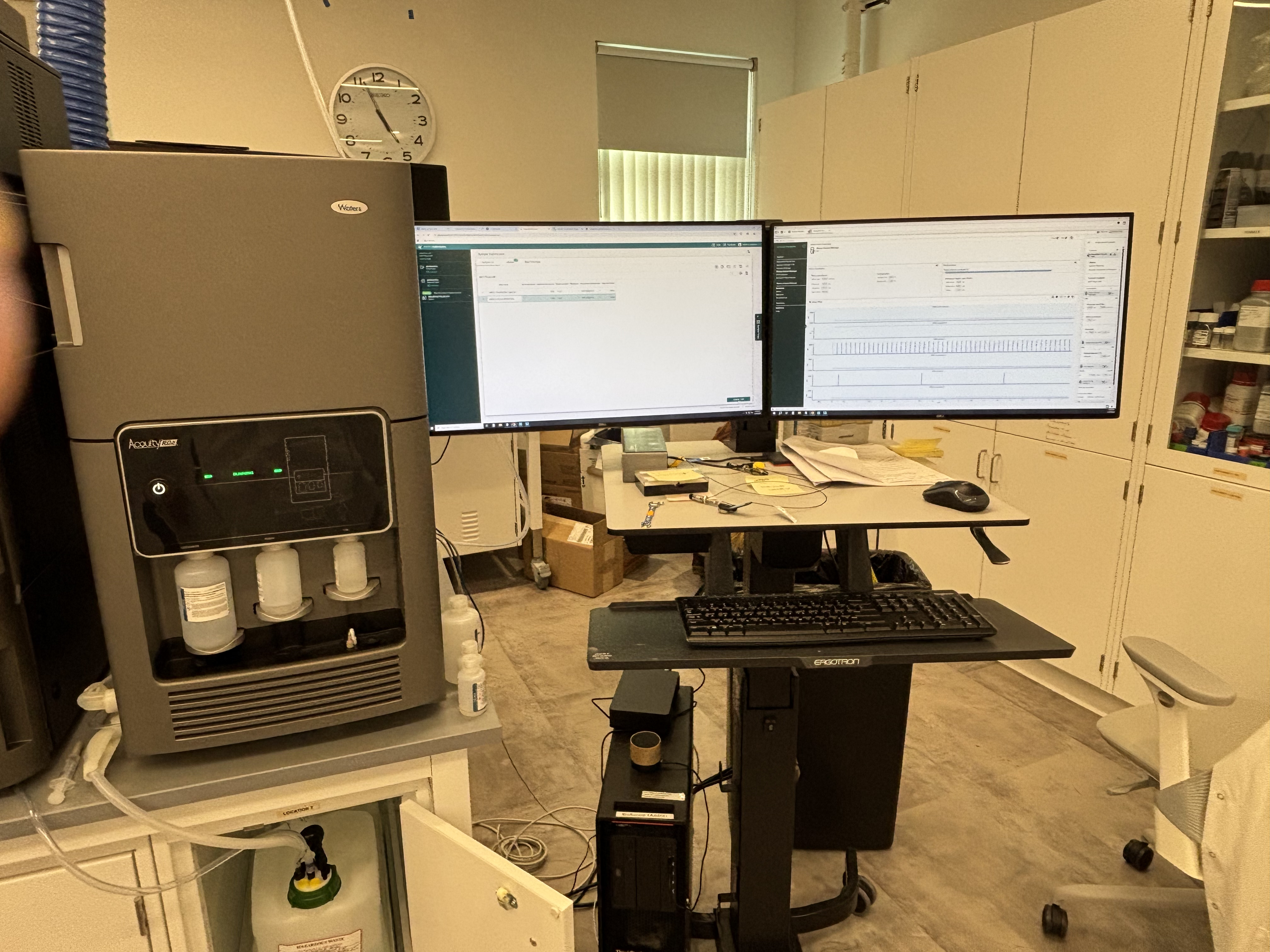 Waters lab photo 5